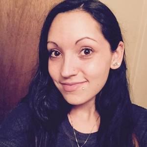 Meet your Posher, Becka